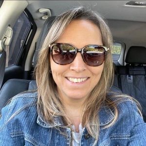 Meet your Posher, Annie